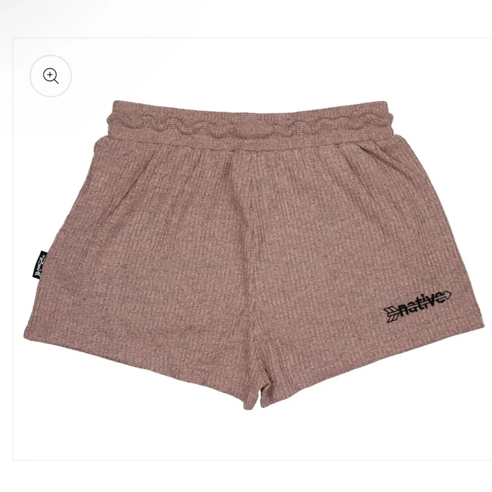 Native Language Corduroy Knit Shorties Rose Gold Size XL - Picture 2 of 10